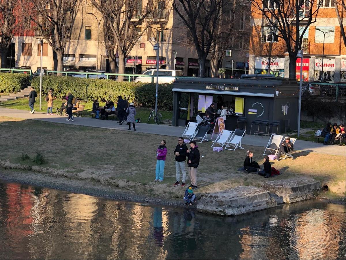 Romantica Darsena Милано Екстериор снимка